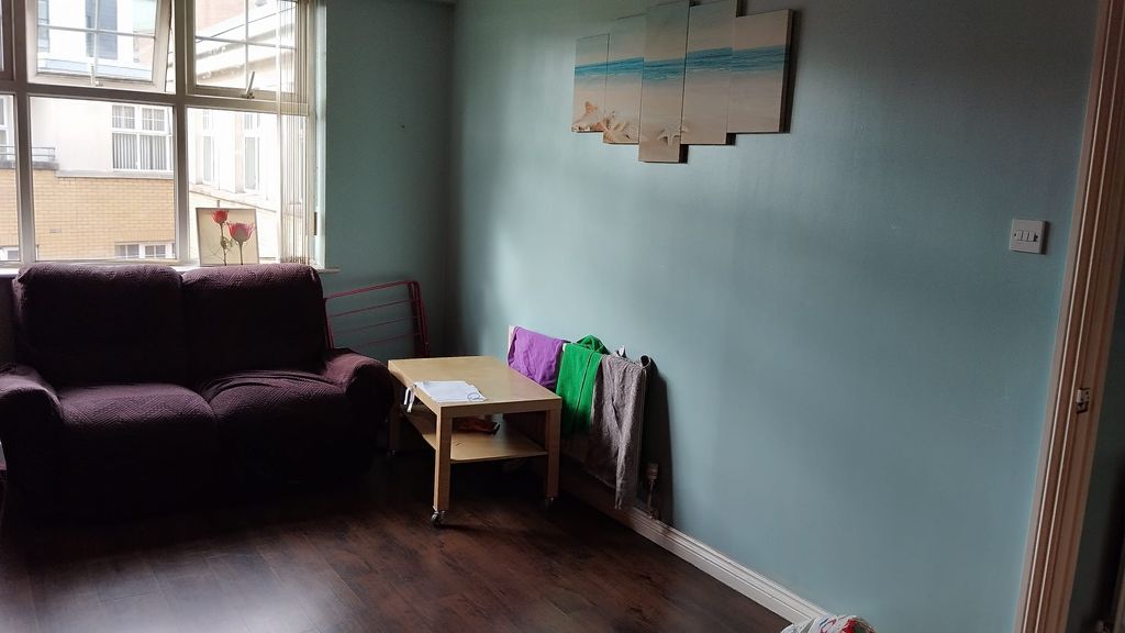Property photo 3 of 6
