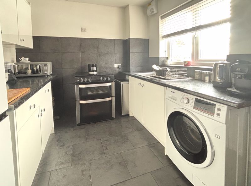 Property photo 2 of 10 Photo 2