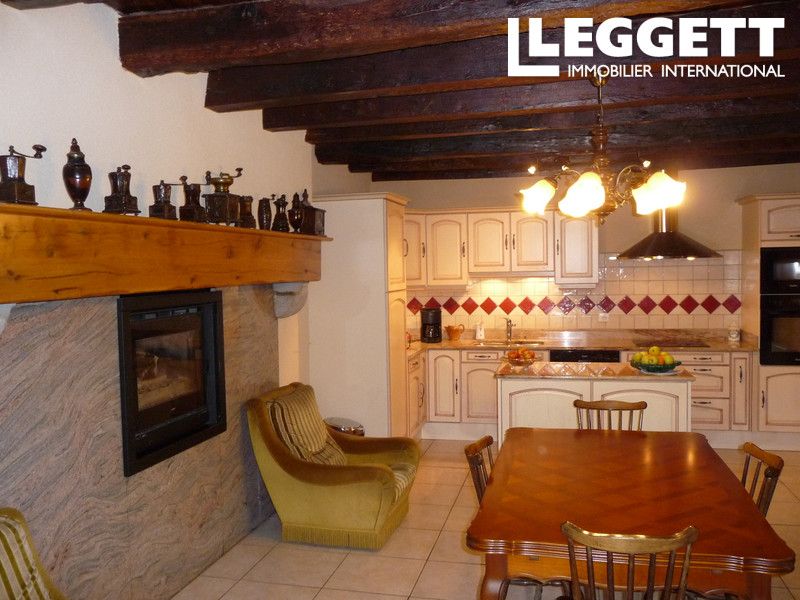 Property photo 3 of 10