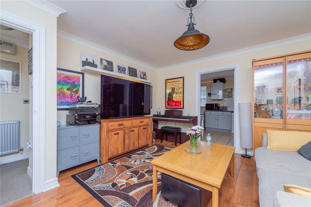 Property photo 2 of 32 Picture No. 66