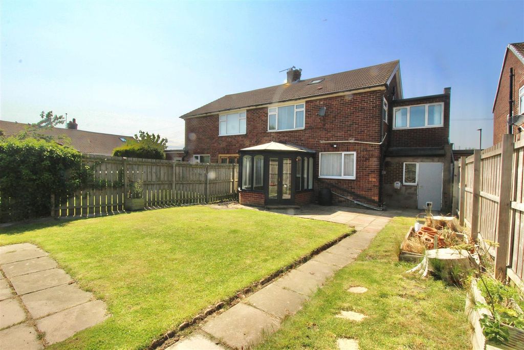 Property photo 3 of 18 Rear,.Jpg