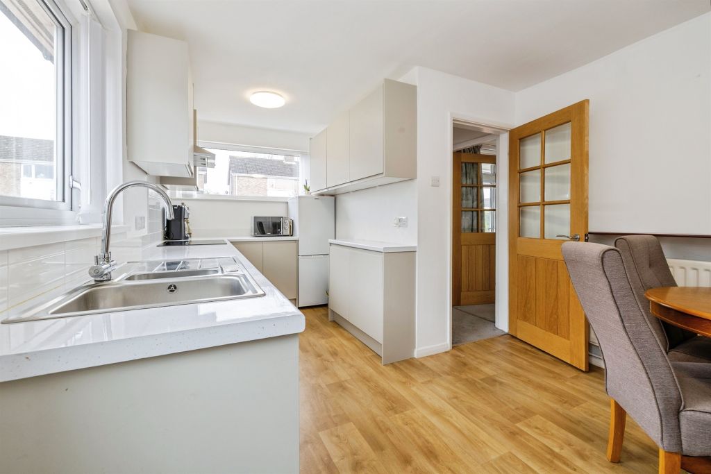 Property photo 3 of 14