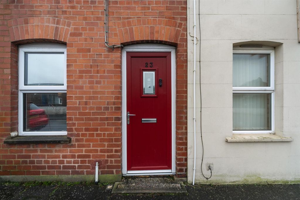 Property photo 3 of 22 23 Antrim Road 20.Jpg