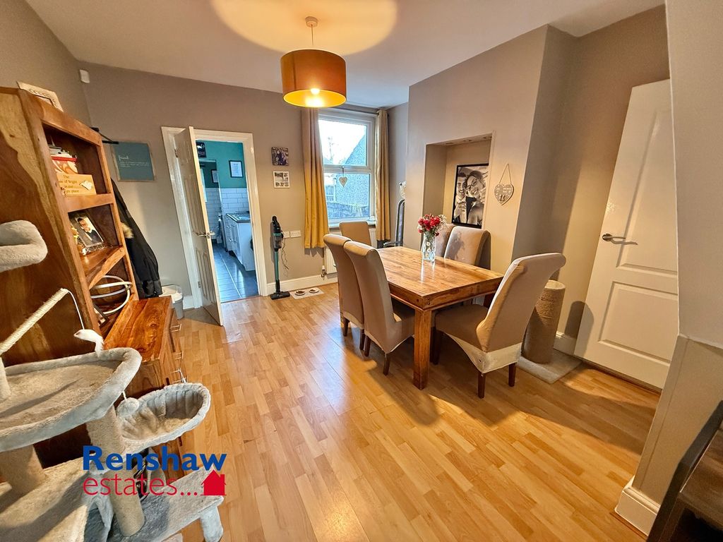 Property photo 3 of 11 Dr