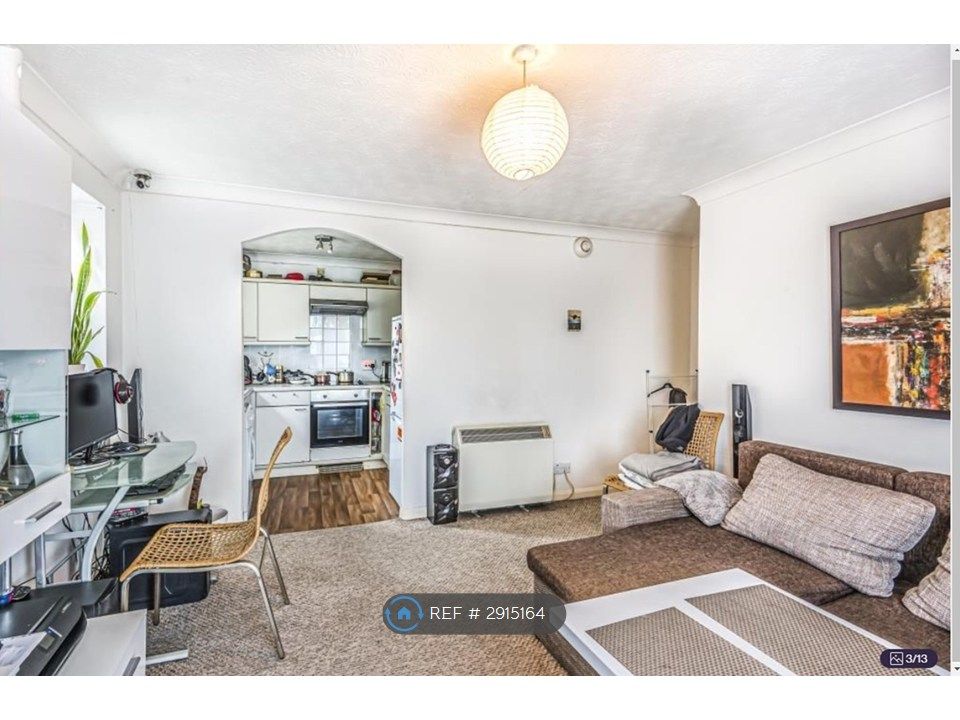 Property photo 2 of 12
