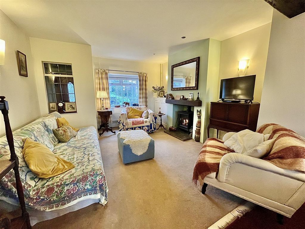 Property photo 3 of 30