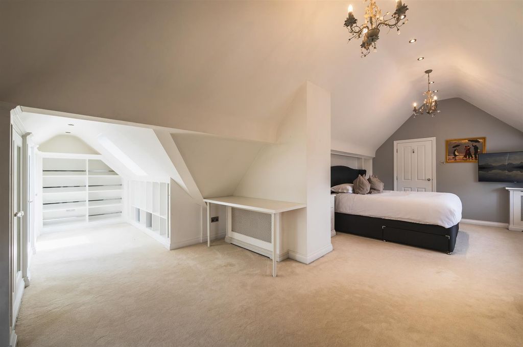 Additional image 38 of 5 bed detached house for salePadley Hill, Grindleford, Hope Valley S32