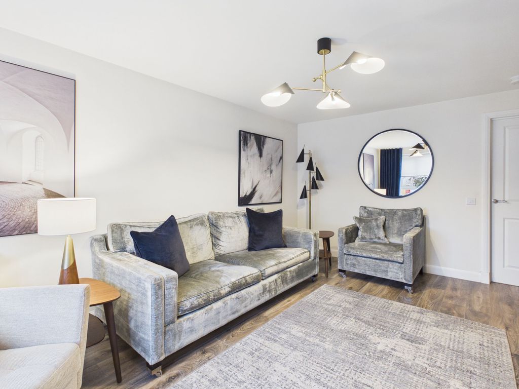 Property photo 3 of 24