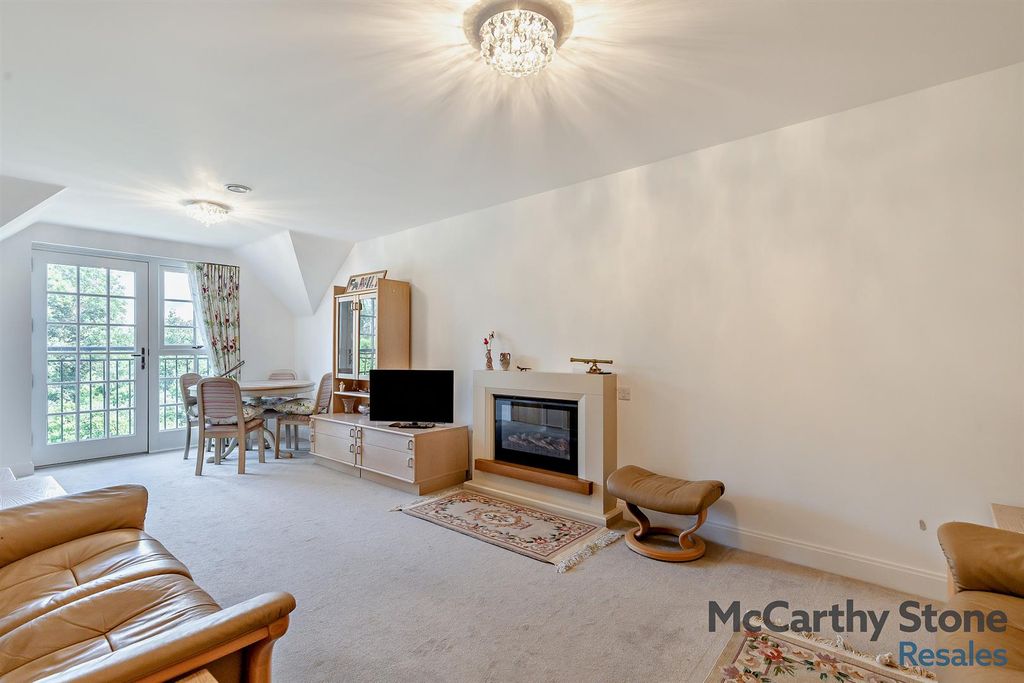 Additional image 17 of 1 bed flat for saleLe Jardin, Station Road, Letchworth Garden City SG6