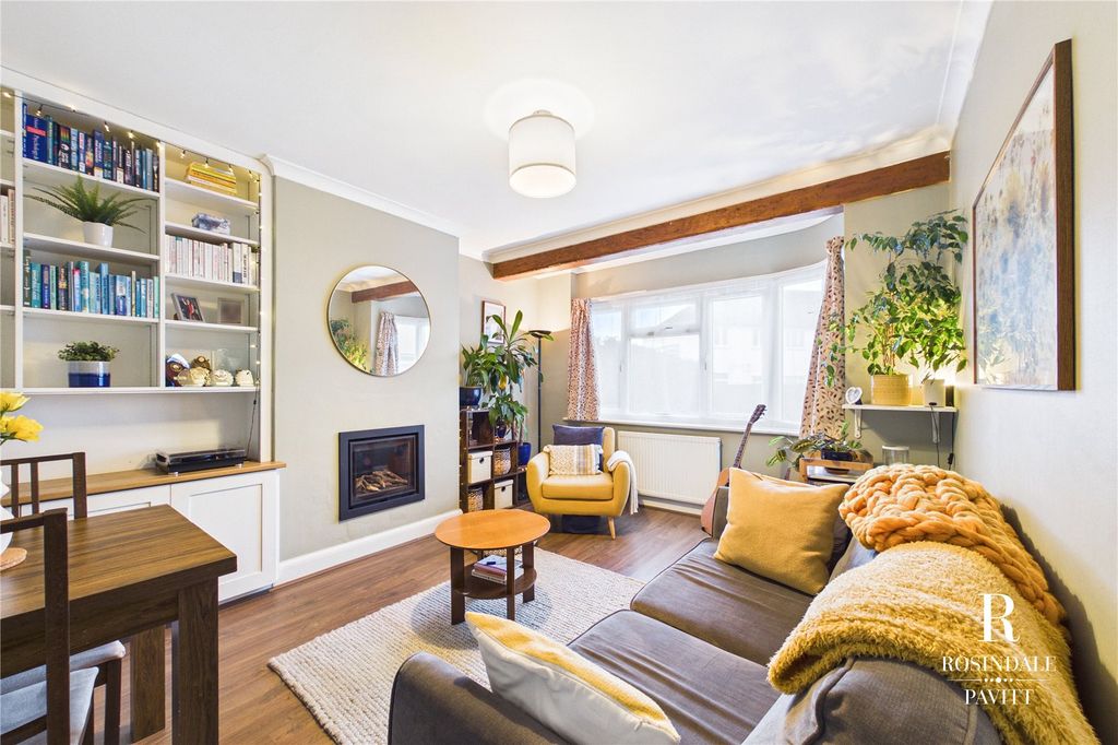 Property photo 2 of 19 Picture 2