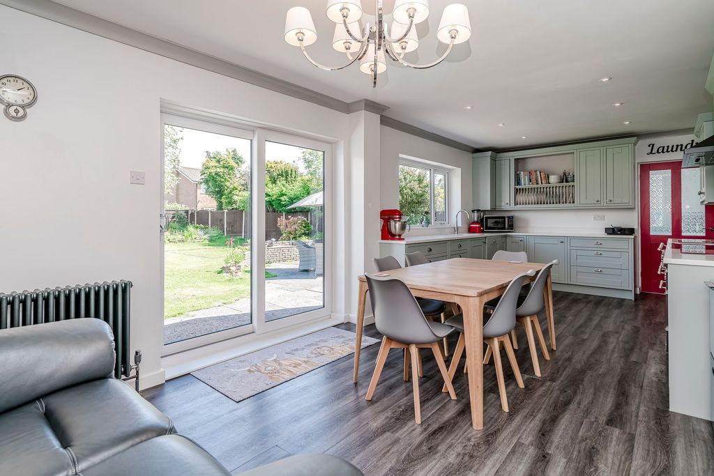 Additional image 11 of 3 bed detached bungalow for saleVicarsfields Road, Leyland PR25