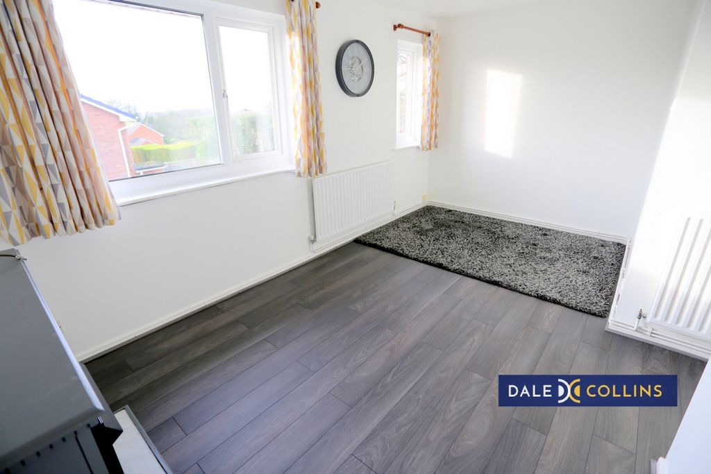 Property photo 3 of 8 Photo 1