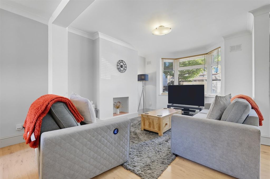 Property photo 2 of 22 Img_6630.Jpg