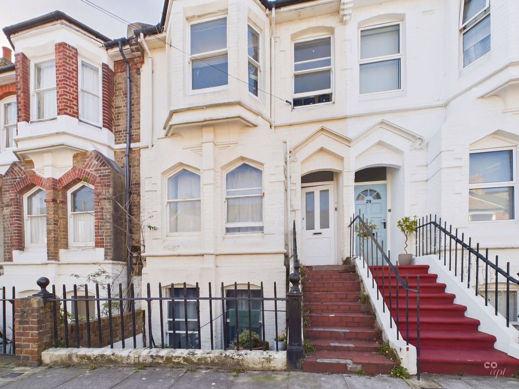 Property photo 1 of 10