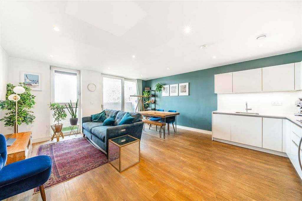 Property photo 2 of 12