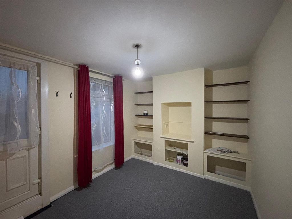 Property photo 2 of 9 6411F29A-B55F-46B1-Bb2F-506F6Ef5cd9d.Jpg