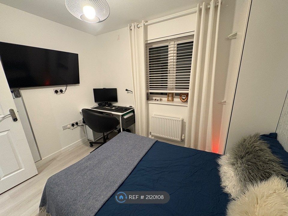 Property photo 3 of 5