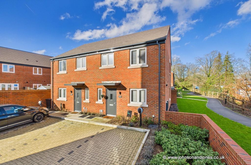 Property photo 1 of 22 1 Front.Jpg