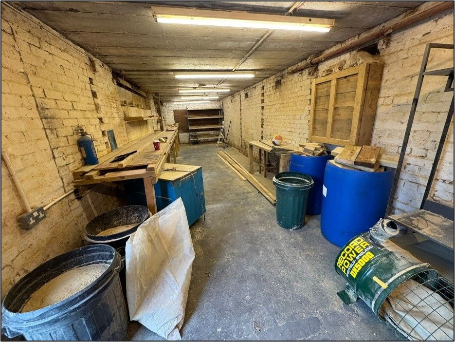 Property photo 2 of 4 Photo 3