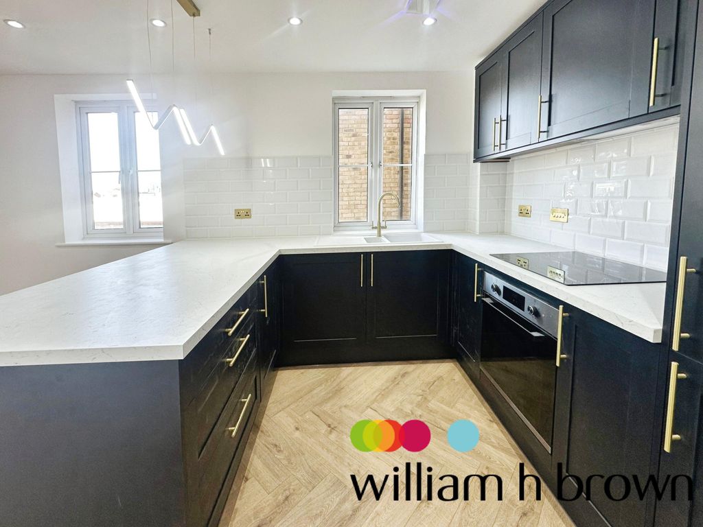 Property photo 1 of 9 View