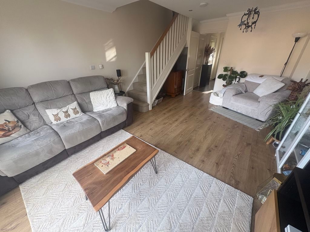 Property photo 3 of 9 Photo 5