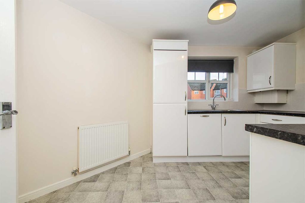 Property photo 3 of 15 Photo 5