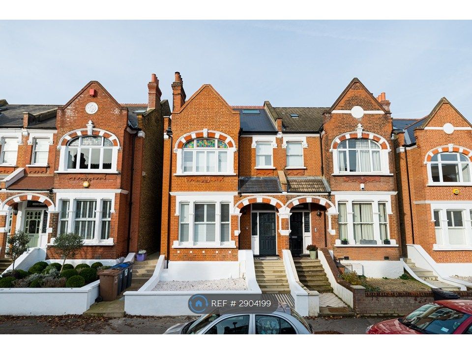 Property photo 1 of 23