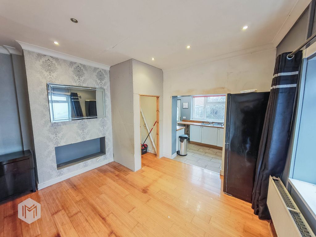 Property photo 3 of 22 Picture No. 16