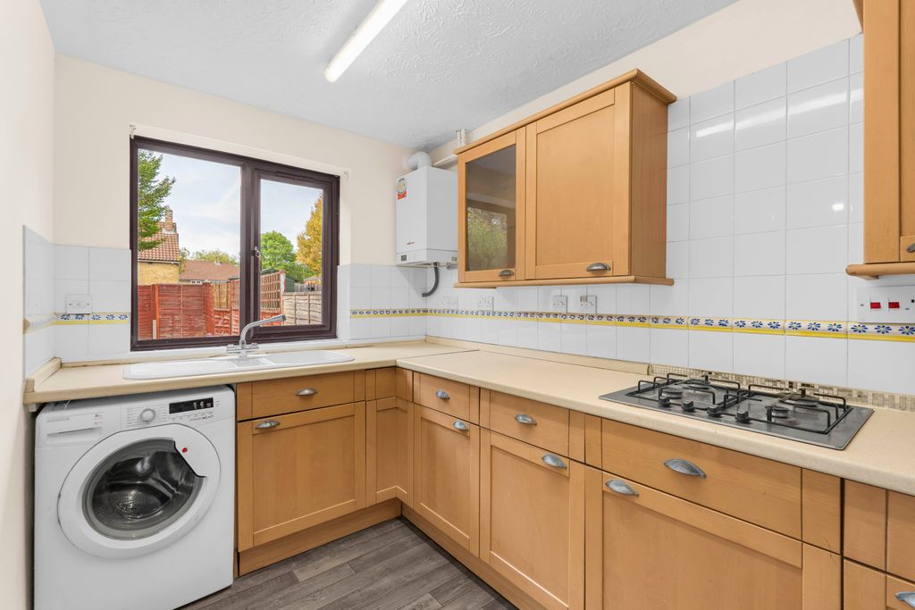 Property photo 3 of 17