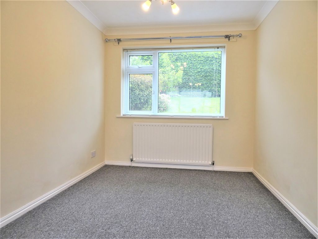 Property photo 3 of 13 Dining Room