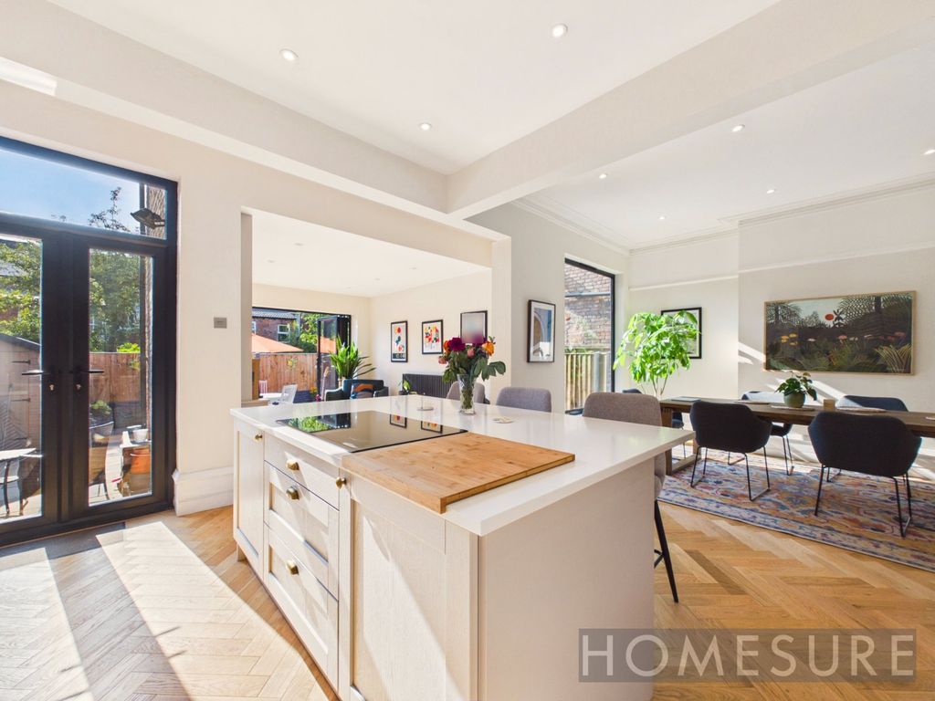 Property photo 2 of 31 Picture No. 04