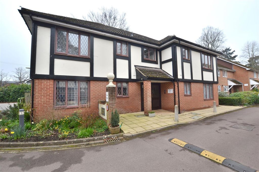 Property photo 2 of 16 Front.Jpg