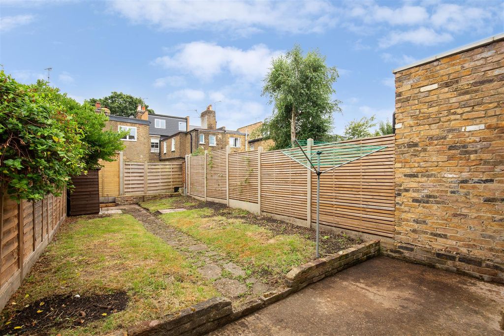 Property photo 2 of 10 5.Jpg