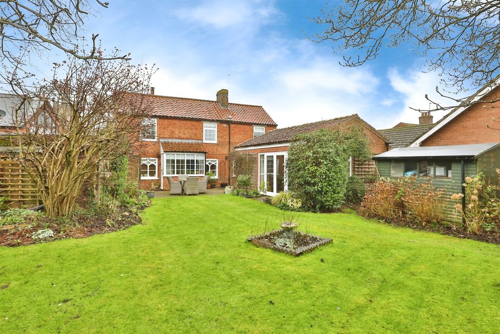 Property photo 1 of 19