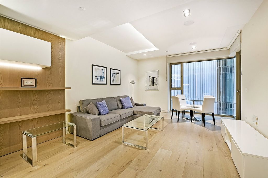 Property photo 2 of 11 Reception Room