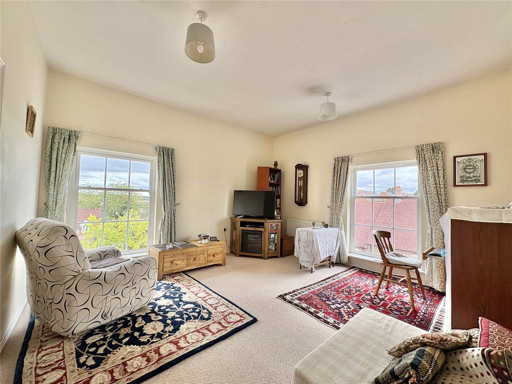 Property photo 2 of 6 Picture No. 03