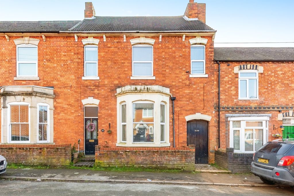 Property photo 1 of 16