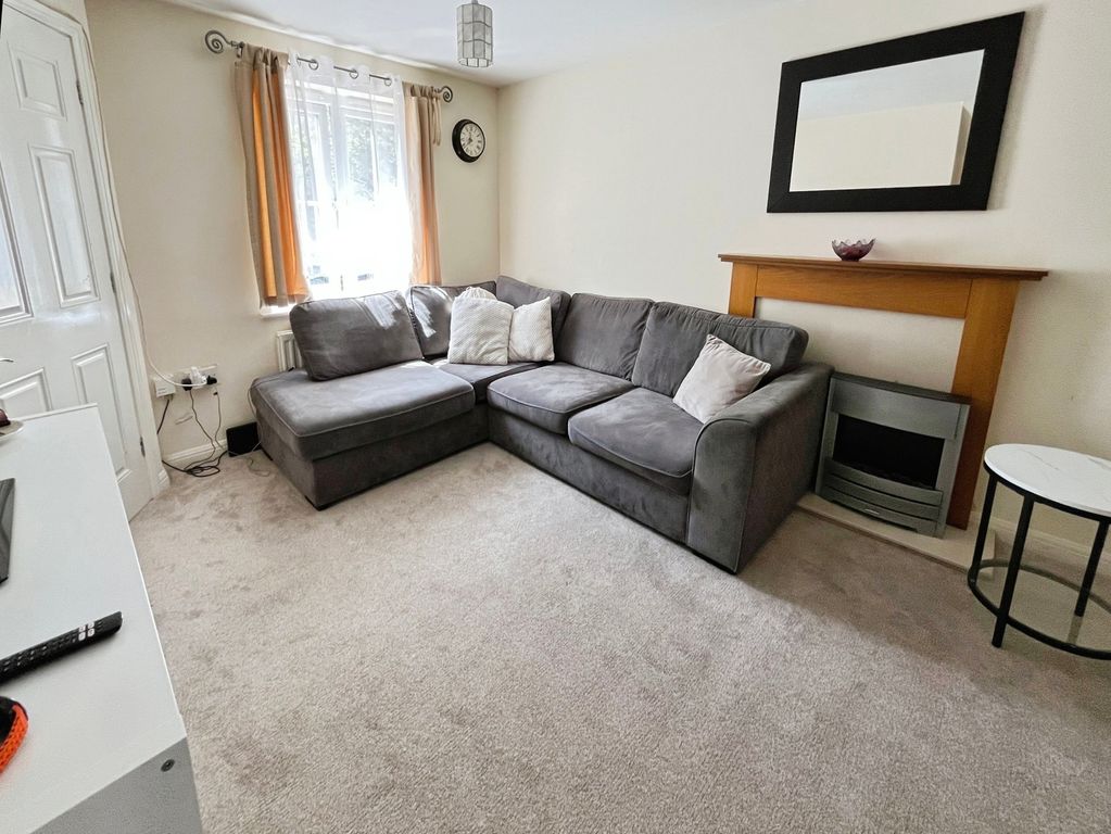 Property photo 3 of 18 Pbox-Img.Jpg