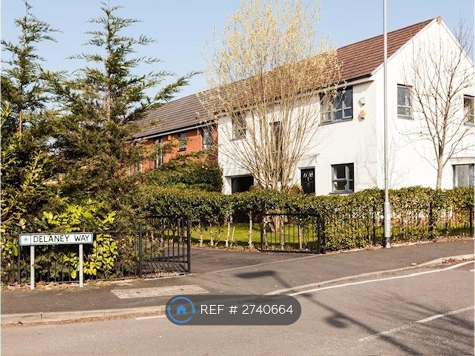 Property photo 2 of 14