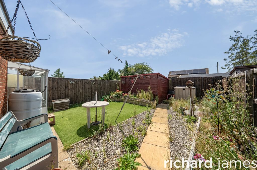 Property photo 2 of 12 d8Fbbe03B4E941538640Dd2E1F12E234