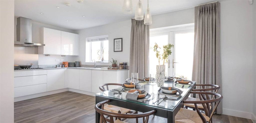 Property photo 2 of 4 Kitchen/Diner