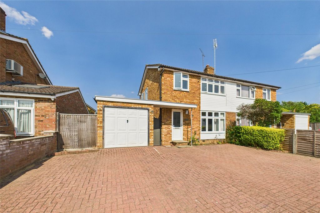 Property photo 1 of 8 Picture No. 25