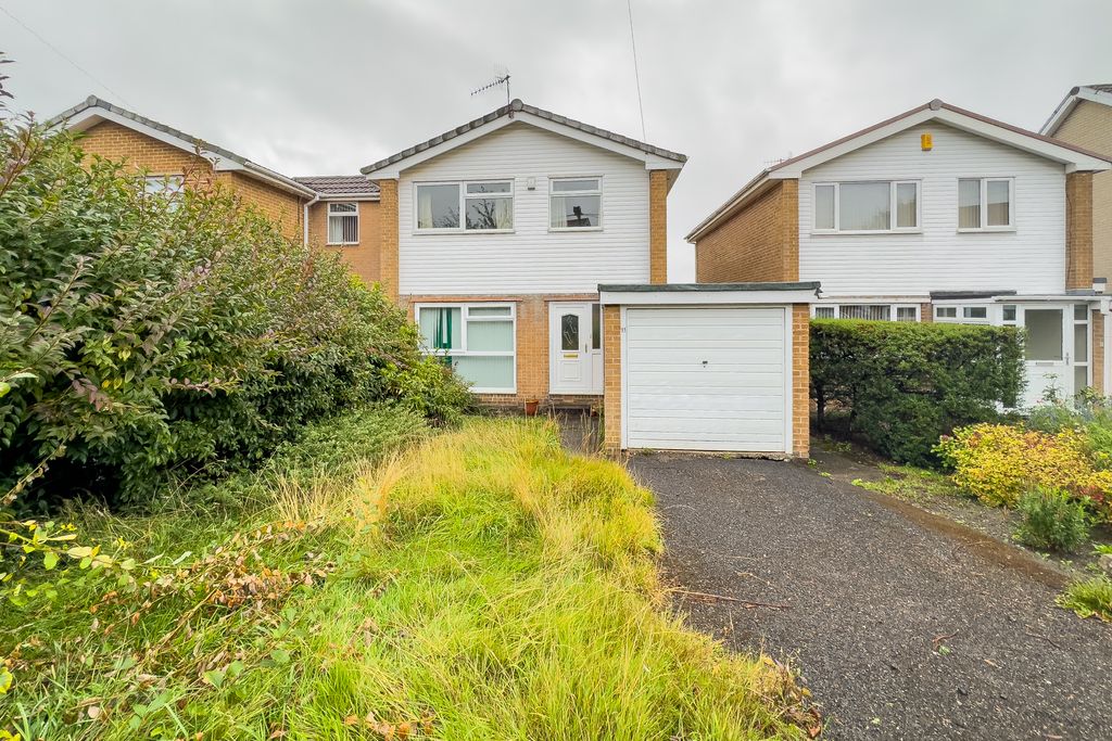Property photo 1 of 17