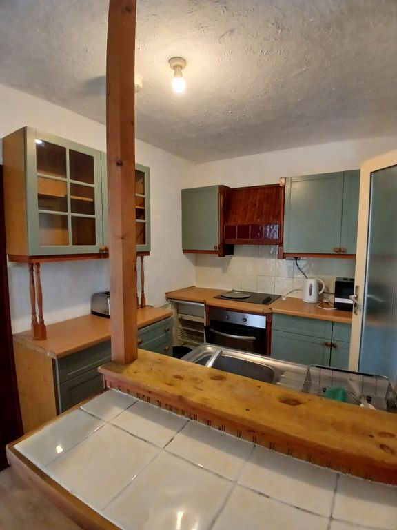 Property photo 3 of 10 37 Bix 2.Jpeg