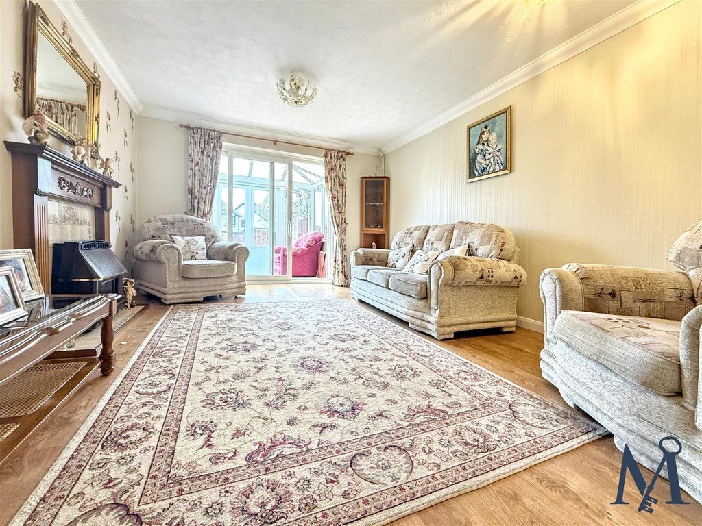 Property photo 2 of 17 Living Room