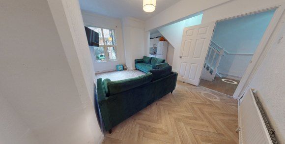 Property photo 3 of 18 8829408.Png