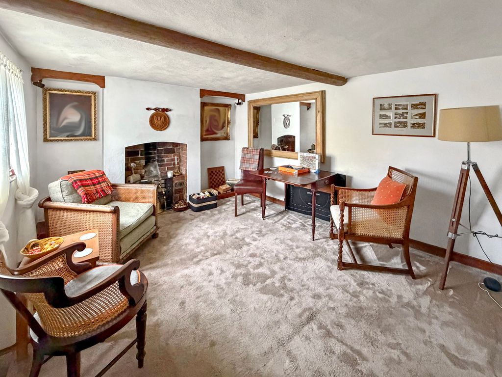 Property photo 3 of 29