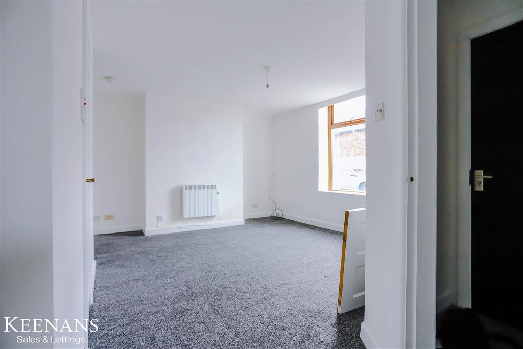 Property photo 2 of 12 Img_4
