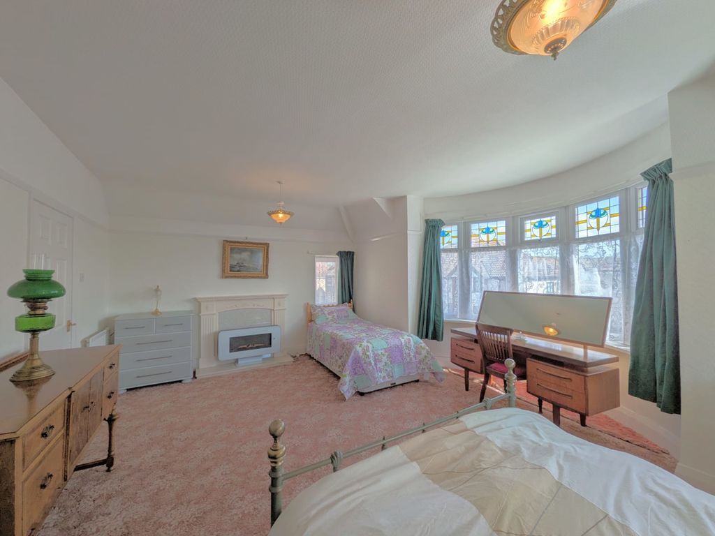 Additional image 12 of 3 bed detached house for saleHerkomer Crescent, West Shore LL30