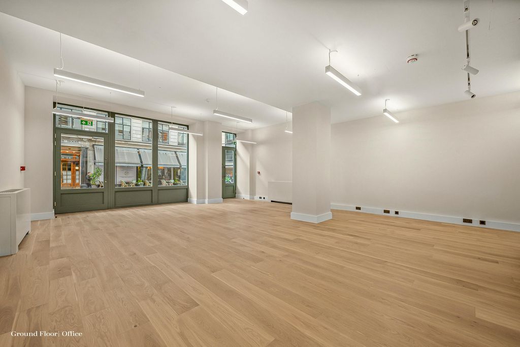 Property photo 3 of 22 Ground Floor